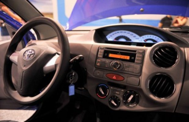 General Motors vrea să lanseze maşini low-cost sub marca Opel